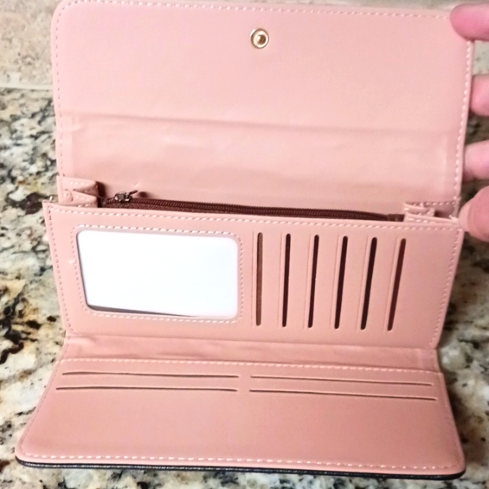Wallets Bundle - Picture 14 of 16